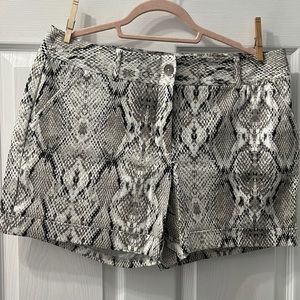 Snake print apt 9 shorts